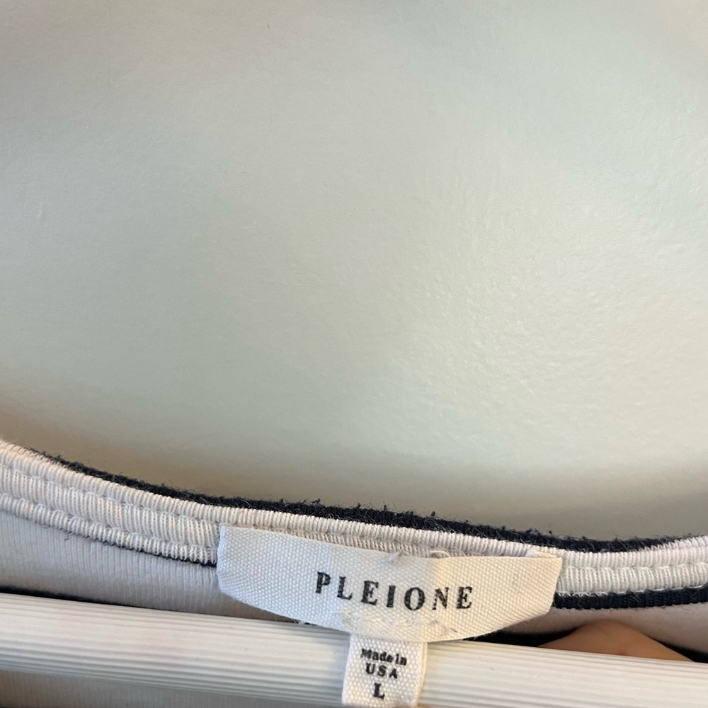 Pleione 90’s Y2K Women Stripe Long Sleeve Top with Lace Hem Navy Blue White Sz L - Picture 4 of 4